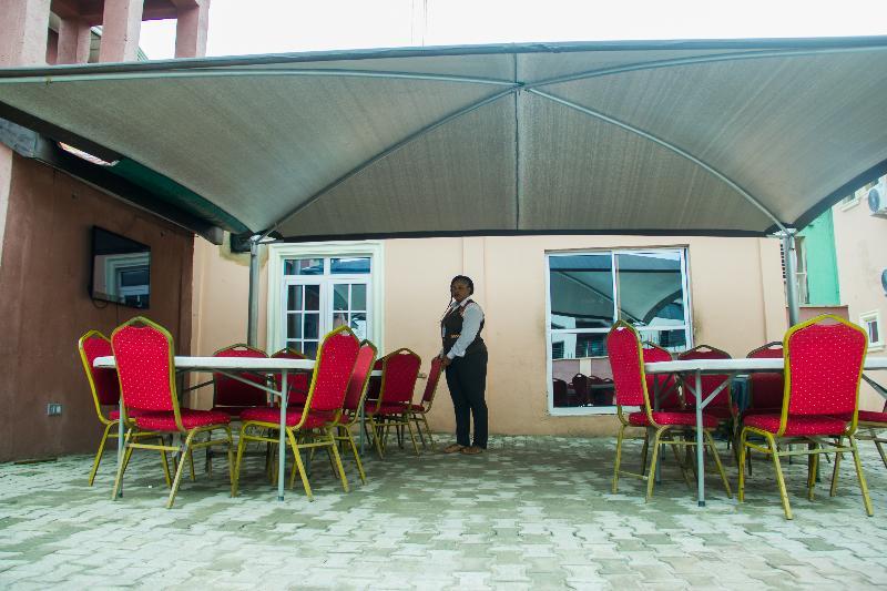 Glasshouse Suites Annex Lagos Exterior photo