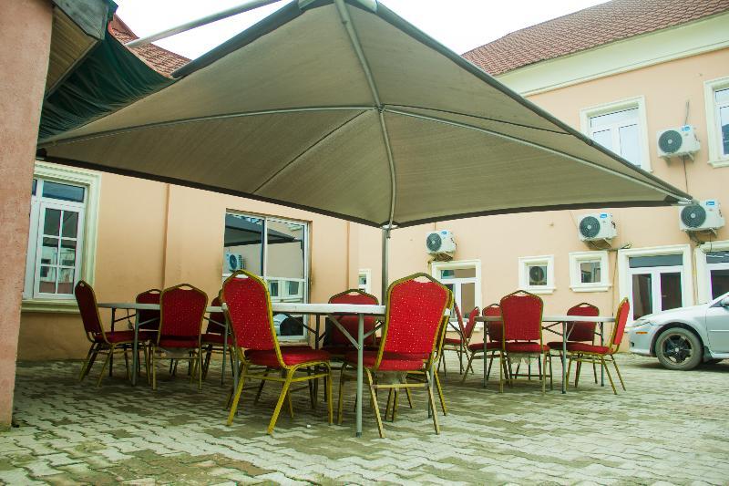 Glasshouse Suites Annex Lagos Exterior photo