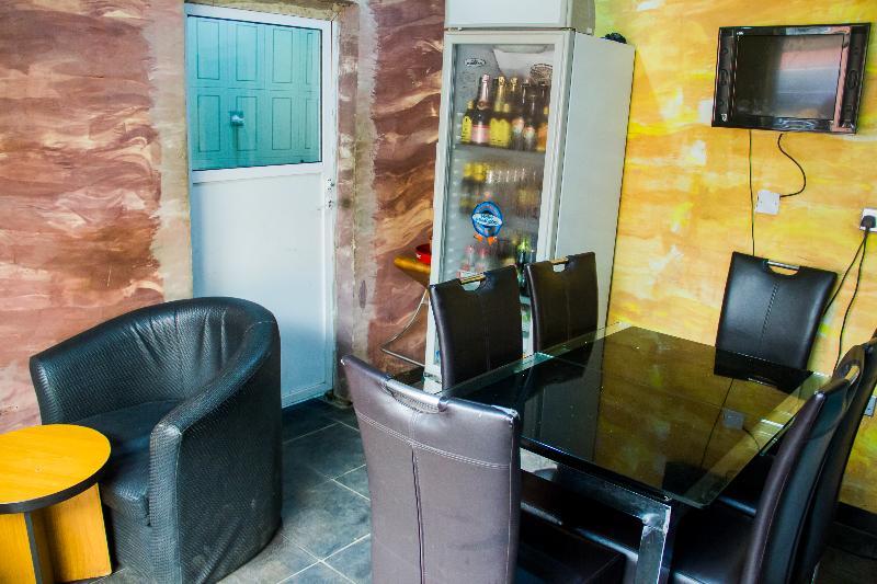 Glasshouse Suites Annex Lagos Exterior photo